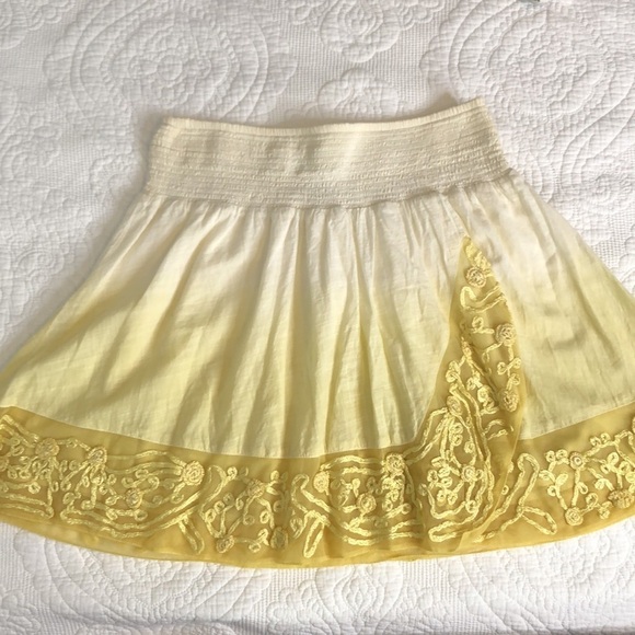 Free People Cream and Gold Mini Skater Skirt Size M - Picture 7 of 12